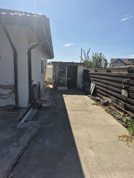 Domnesti, zona Craitei, Foisorului, casa individuala parter,